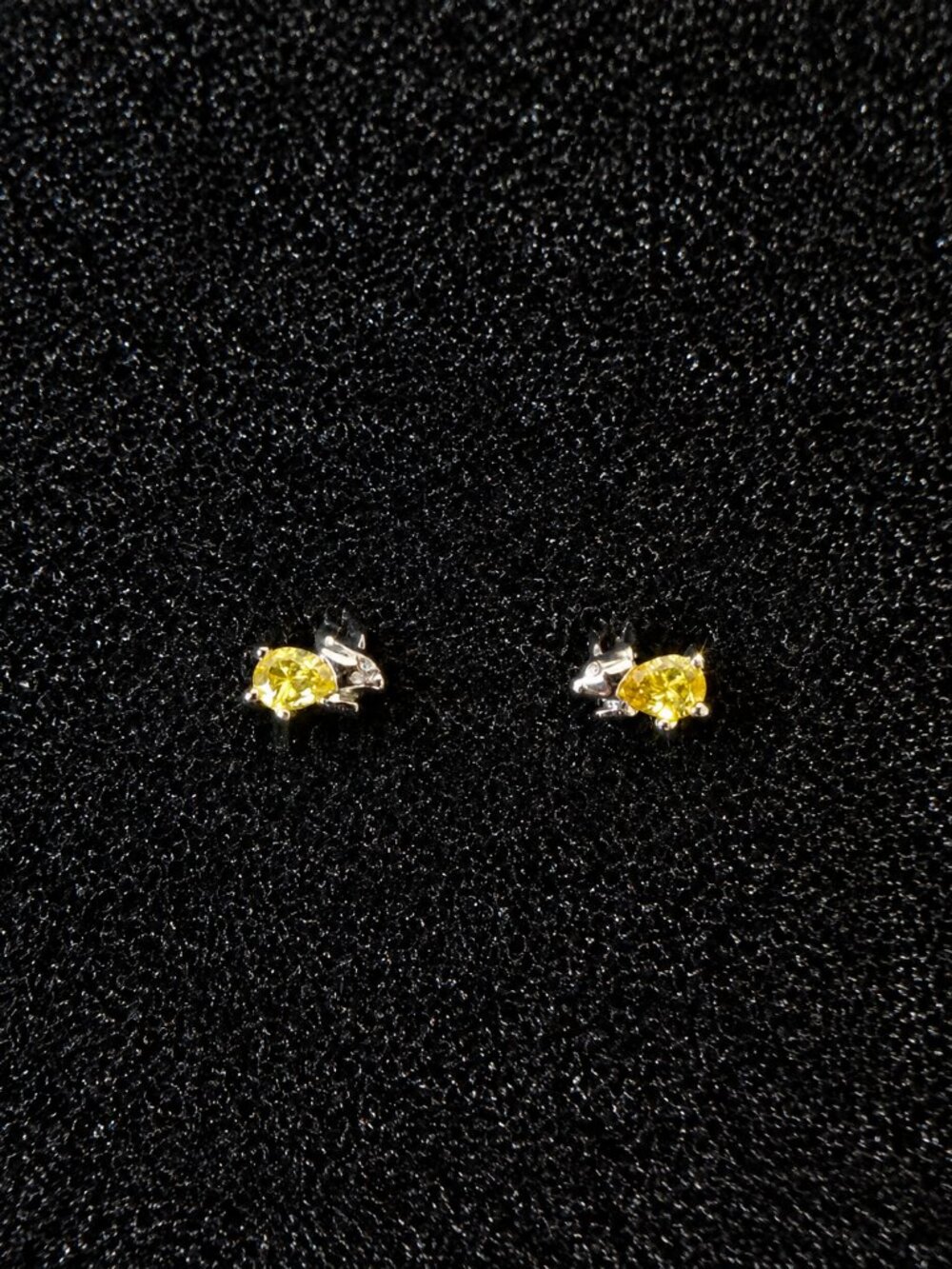 Tiny Sparkling Bunny Stud Earrings 925 Sterling Silver